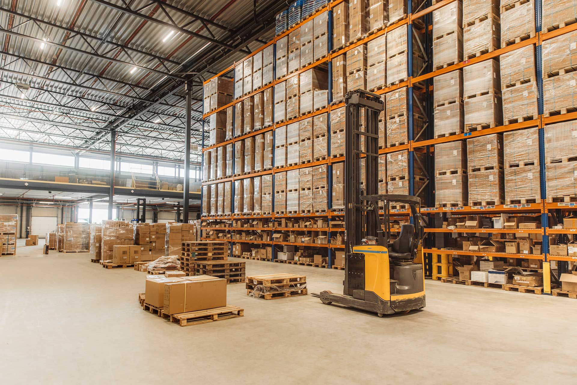 Emergency Preparedness for Distribution Center Disruptions